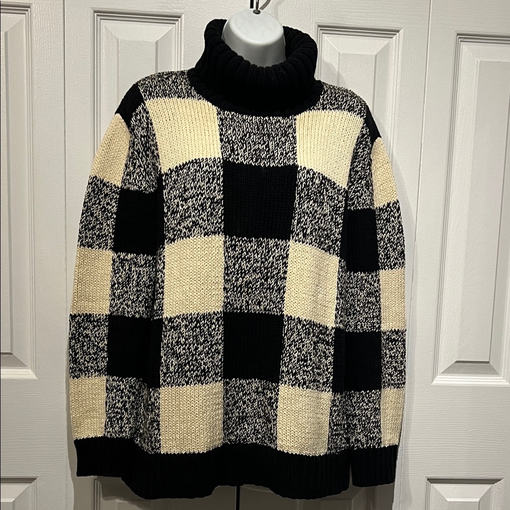 Jones New York Sport Black/Cream Cotton Turtleneck Sweater Size M